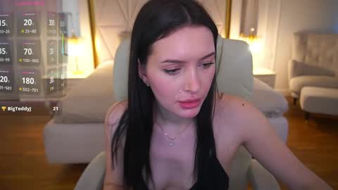 Milana online show from 05/04/26, 01:29