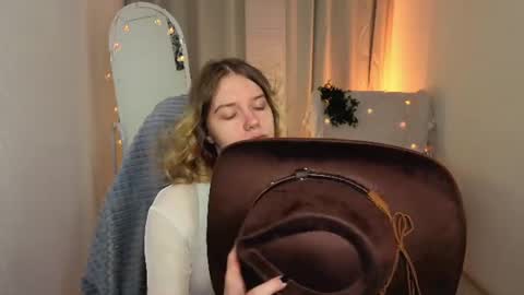 Milaray online show from 07/02/26, 05:35
