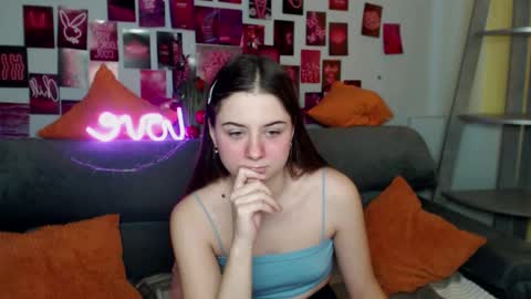 Snapshot of milanaroz chatting on 11/07/25, 06:13 milanaroz online show from 11/07/25, 06:13