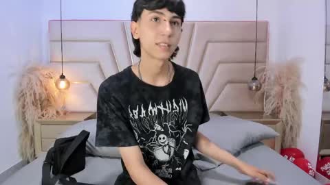 Milan online show from 05/18/26, 11:16