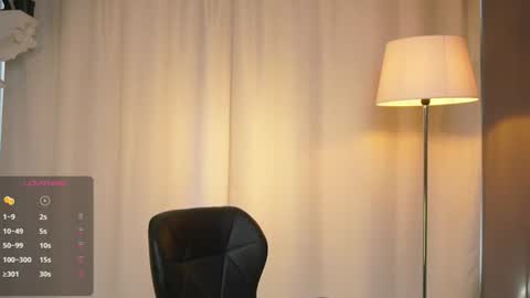 MILAN SANTANA online show from 06/21/26, 09:28