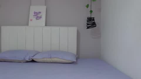 Snapshot of milarossii chatting on 02/20/26, 01:55 MilaRossi online show from 02/20/26, 01:55