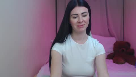 milasecretsss online show from 03/25/26, 08:37