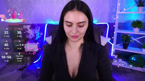 Snapshot of milashalovely chatting on 11/28/25, 03:47 Milasha online show from 11/28/25, 03:47