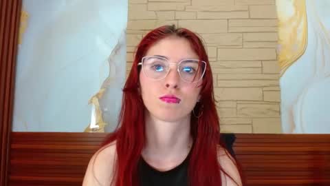 Ana online show from 09/30/25, 03:28