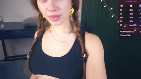 Mila online show from 12/05/24, 05:39