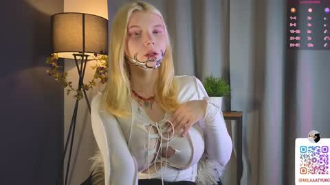 Mila online show from 02/04/25, 02:28