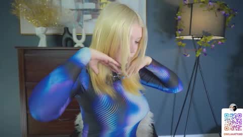 Mila online show from 02/24/25, 02:30