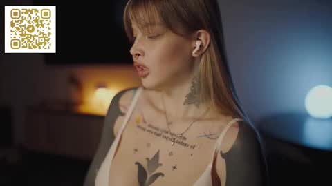 M  Telegram mamagotachannel online show from 11/28/25, 01:14