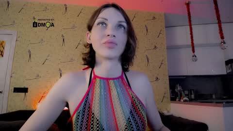 Snapshot of milena_hardy chatting on 02/03/25, 08:35 Milena Hardy online show from 02/03/25, 08:35