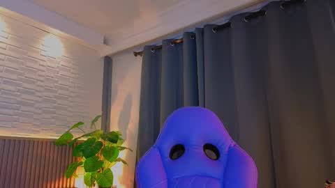 Snapshot of milena_lawson chatting on 09/25/25, 11:25 milena_lawson online show from 09/25/25, 11:25