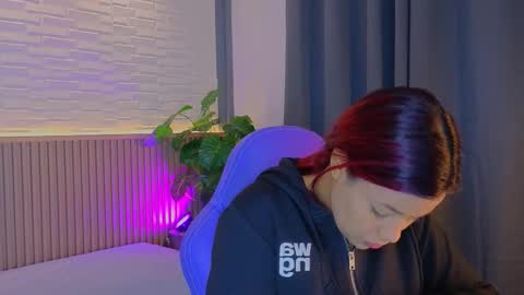 Snapshot of milena_lawson chatting on 10/03/25, 11:07 milena_lawson online show from 10/03/25, 11:07