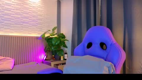 Snapshot of milena_lawson chatting on 10/27/25, 11:36 milena_lawson online show from 10/27/25, 11:36