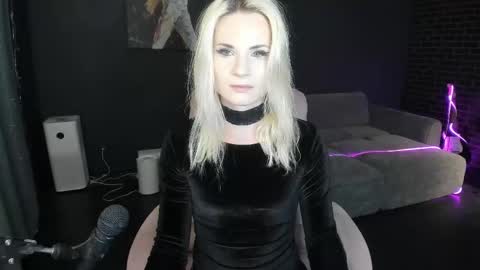 Snapshot of milena_marshmallows chatting on 02/15/26, 12:29 Milena online show from 02/15/26, 12:29