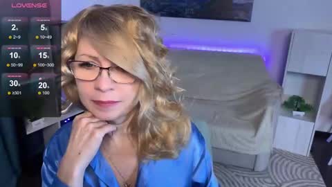 Milena online show from 02/18/25, 06:48