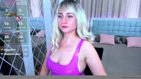 MilenaDaisy online show from 07/18/26, 03:16