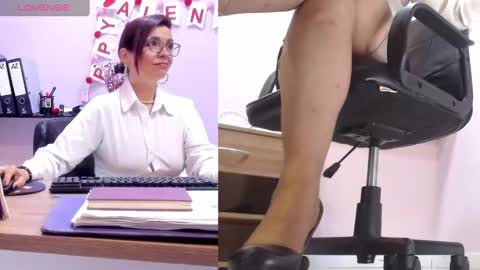 Milena online show from 02/10/25, 02:59