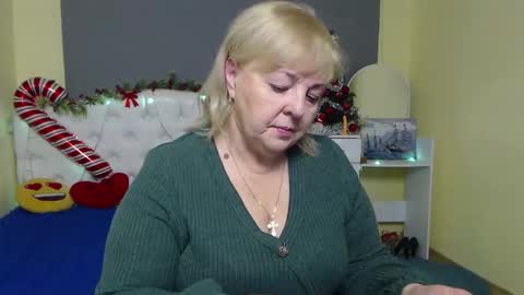 Milena online show from 12/16/25, 06:07