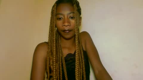 milennah online show from 07/01/26, 01:02