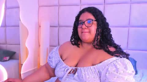 Miley online show from 11/11/25, 09:15