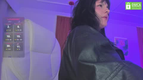  IEY EY  online show from 01/17/25, 07:08