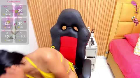 MILEY online show from 11/22/25, 12:26