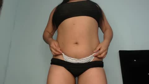Snapshot of milf_anay_ chatting on 04/24/26, 02:47 Anay velez online show from 04/24/26, 02:47