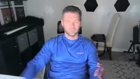 Snapshot of milf_hunter567 chatting on 10/17/25, 05:59 milf_hunter567 online show from 10/17/25, 05:59