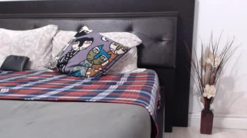 Snapshot of milfbiglips38 chatting on 10/06/25, 03:59 milfa online show from 10/06/25, 03:59