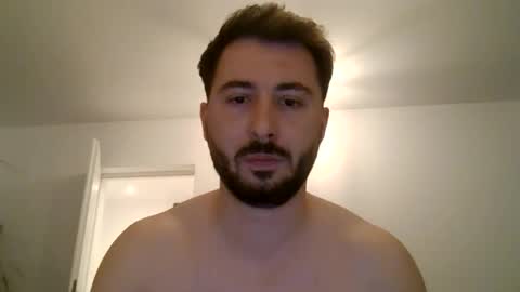 Snapshot of milfflover32 chatting on 11/11/25, 09:59 milfflover32 online show from 11/11/25, 09:59