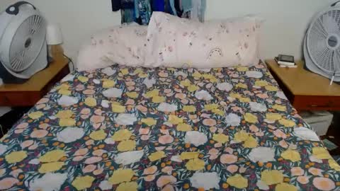 Snapshot of milfmonee chatting on 09/29/25, 04:56 MILF Monee online show from 09/29/25, 04:56