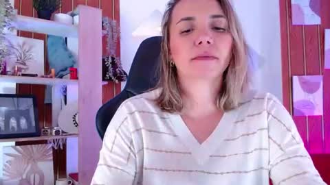 Sara  online show from 07/28/26, 02:13