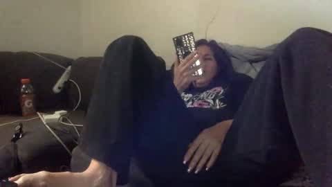 Snapshot of milfsfreaky69 chatting on 05/21/26, 02:57 BabygirlsFreaky online show from 05/21/26, 02:57