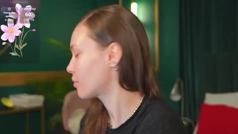 Mili Jay online show from 07/06/26, 06:32
