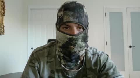 Snapshot of militaryfratboy chatting on 09/24/25, 01:25 militaryfratboy online show from 09/24/25, 01:25