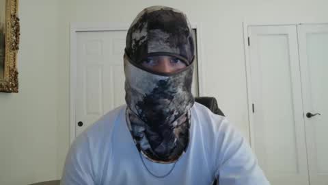 Snapshot of militaryfratboy chatting on 09/25/25, 02:54 militaryfratboy online show from 09/25/25, 02:54