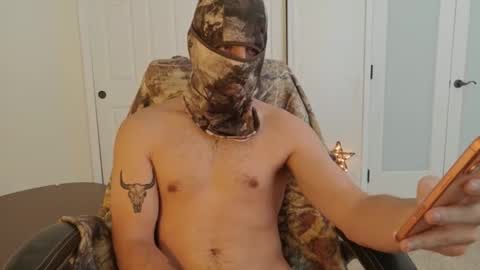 Snapshot of militaryfratboy chatting on 05/19/26, 02:56 militaryfratboy online show from 05/19/26, 02:56