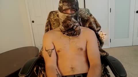 Snapshot of militaryfratboy chatting on 06/08/26, 02:28 militaryfratboy online show from 06/08/26, 02:28