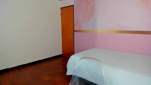 S O F I A online show from 09/17/25, 12:18