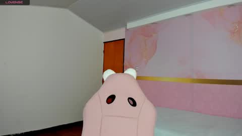 S O F I A online show from 09/30/25, 12:43