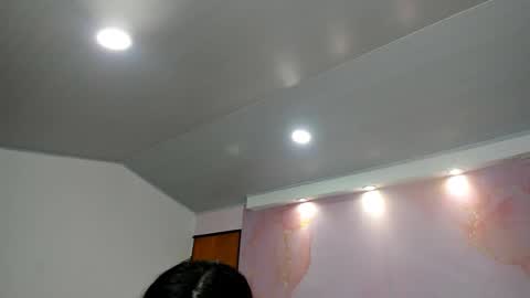 Snapshot of milk_candy16 chatting on 11/06/25, 10:49 S O F I A online show from 11/06/25, 10:49