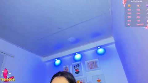 Snapshot of milk_candy16 chatting on 12/16/25, 10:53 S O F I A online show from 12/16/25, 10:53