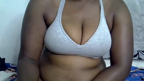 kinwity online show from 02/07/25, 04:48