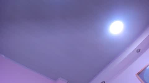 milk_zafira online show from 11/19/25, 02:44