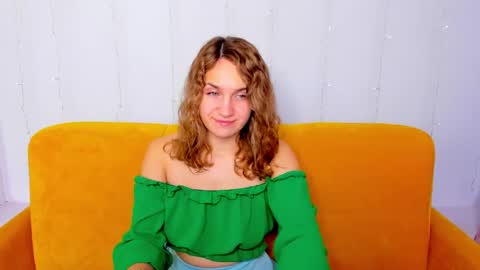 milkablond online show from 12/29/24, 10:47