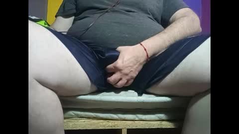 Snapshot of milkbabybear chatting on 11/03/25, 05:09 milkbabybear online show from 11/03/25, 05:09