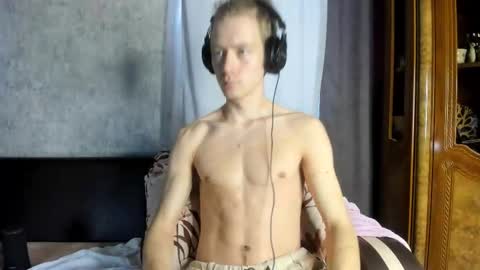 Isaac online show from 11/10/25, 06:45