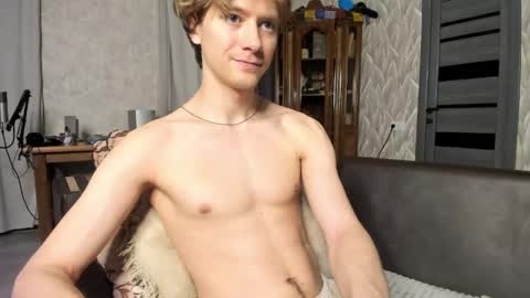 Isaac online show from 05/30/26, 09:23