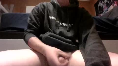 Snapshot of milkking420 chatting on 11/03/25, 03:30 milkking420 online show from 11/03/25, 03:30