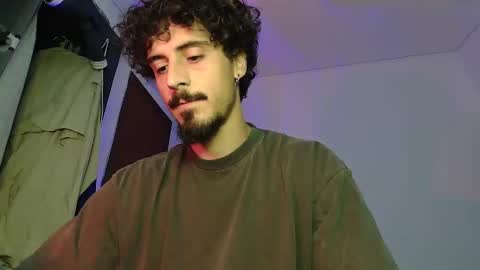 milkoffee online show from 06/03/26, 02:33